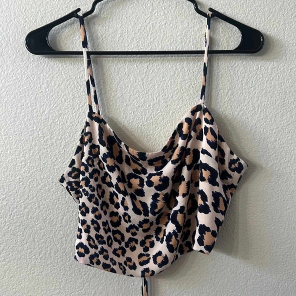 Victoria Secret leopard print chiffon tie back cami. Size large. EUC